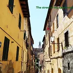 Center Flat By Interhome Siena