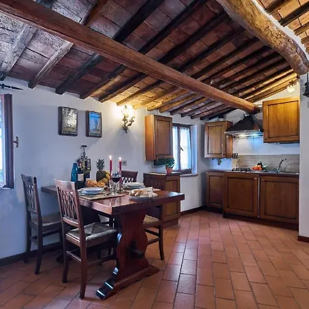 Center Flat By Interhome Siena