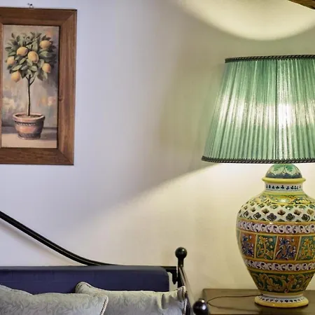 Center Flat By Interhome *