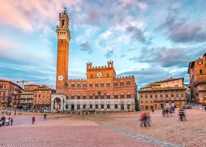 Center Flat By Interhome * Siena