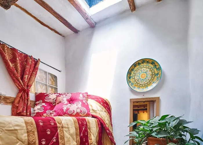 Center Flat By Interhome