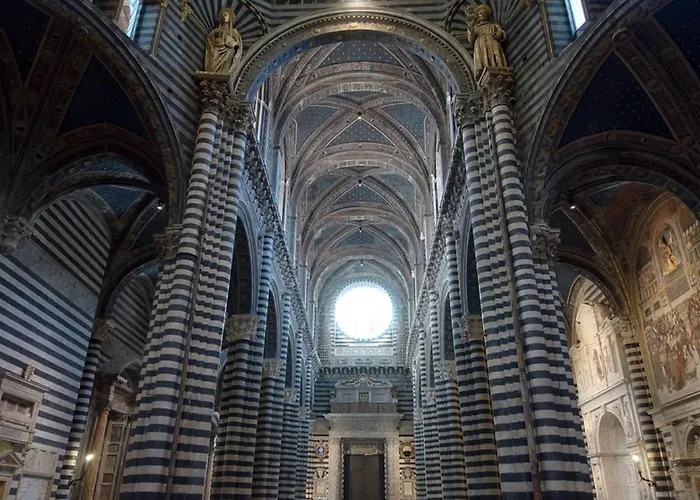 Center Flat By Interhome * סיינה